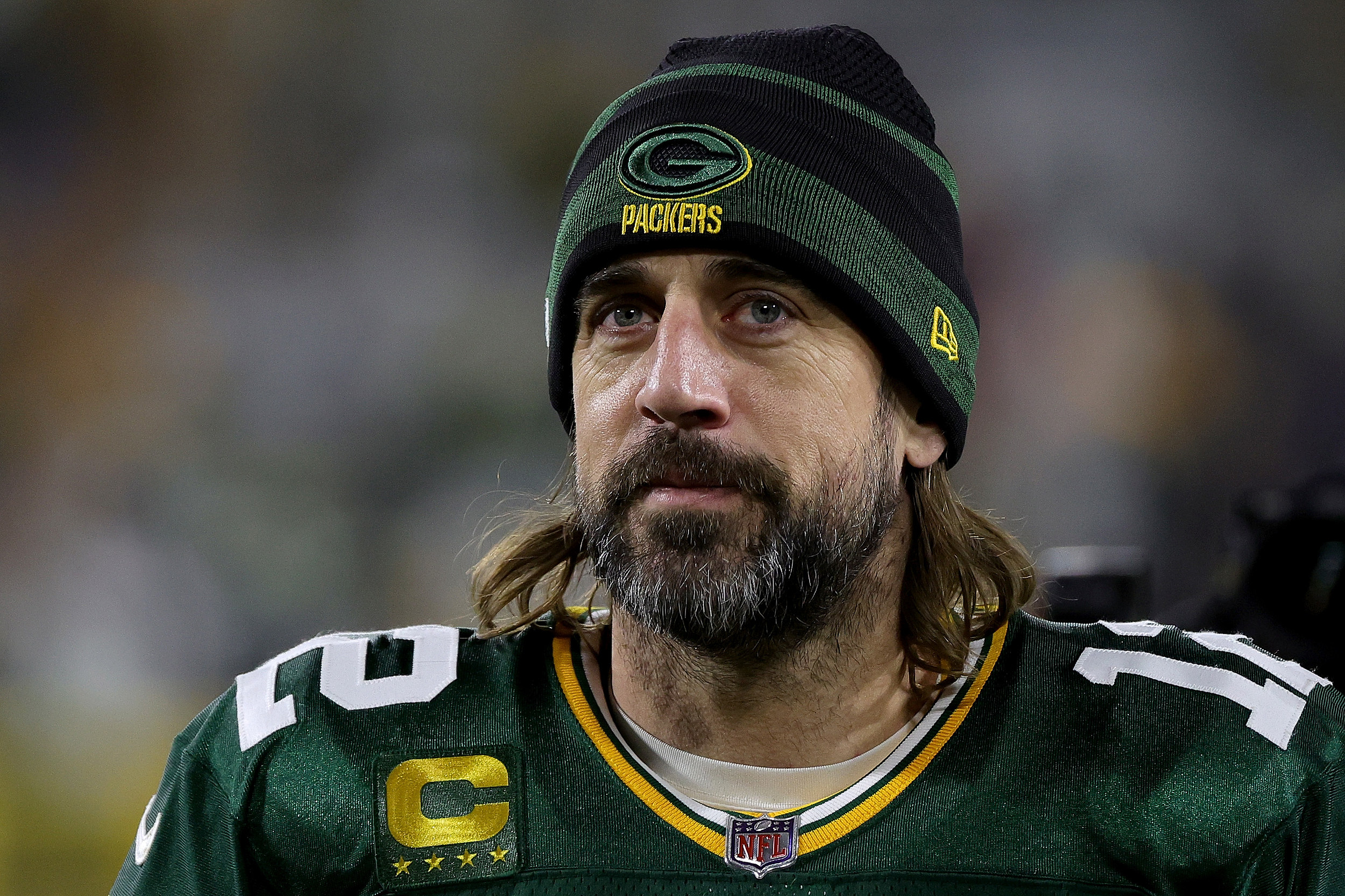 Twitter Compares Viral Aaron Rodgers Look to Creed's Scott Stapp