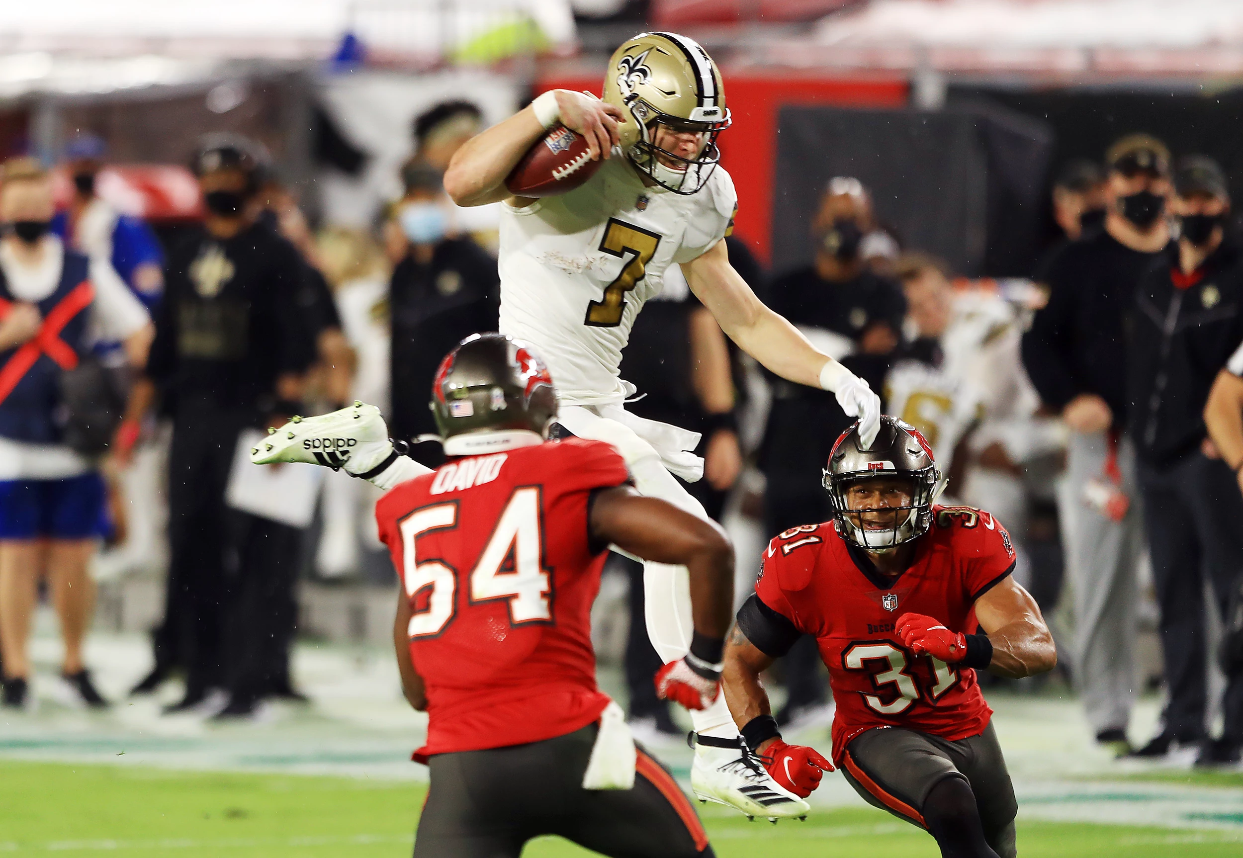 Intense Bucs-Saints rivalry is like 'spirited warfare', Saints