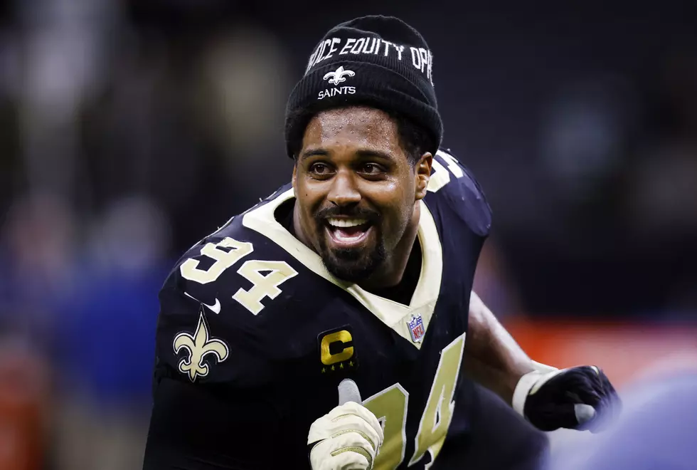Cam Jordan Makes Sure He Gets Out Into the Community (Video)