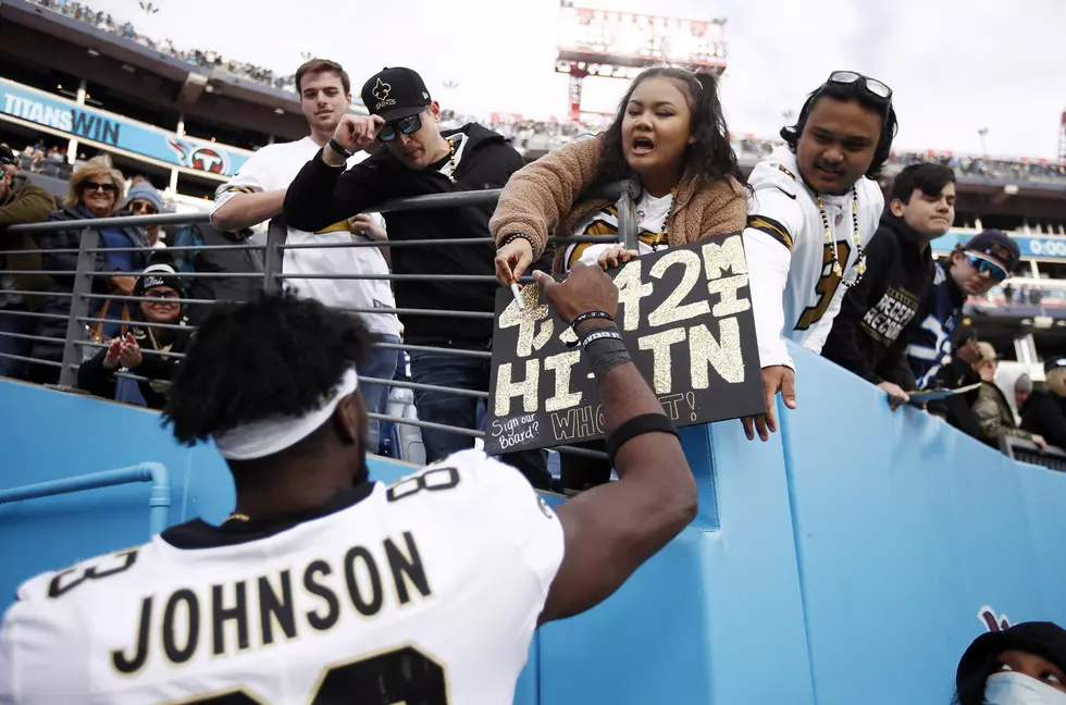 Saints Players Bless Who Dats with Holiday Gifts and Groceries