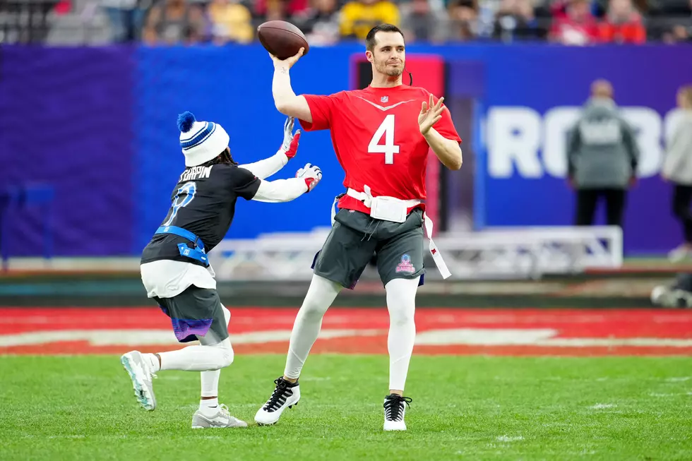 Derek Carr Plans to Visit the Saints Tomorrow