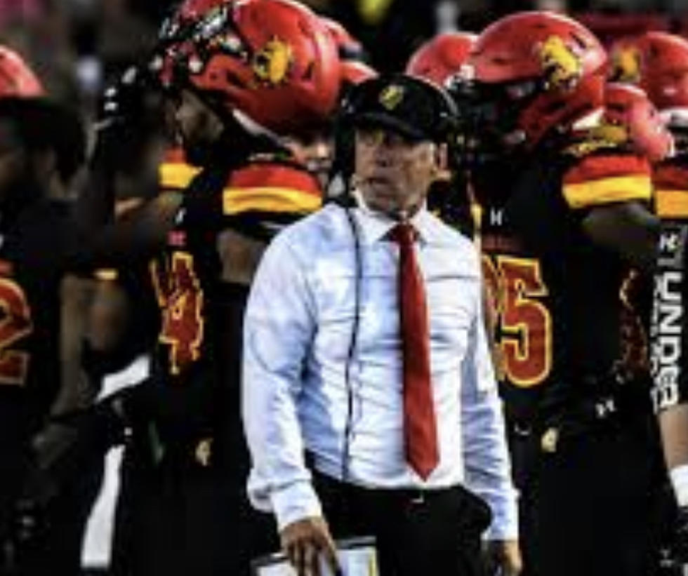 Ferris State Head Coach Suspended After Two Players Lit Celebratory Cigars After National Title Game