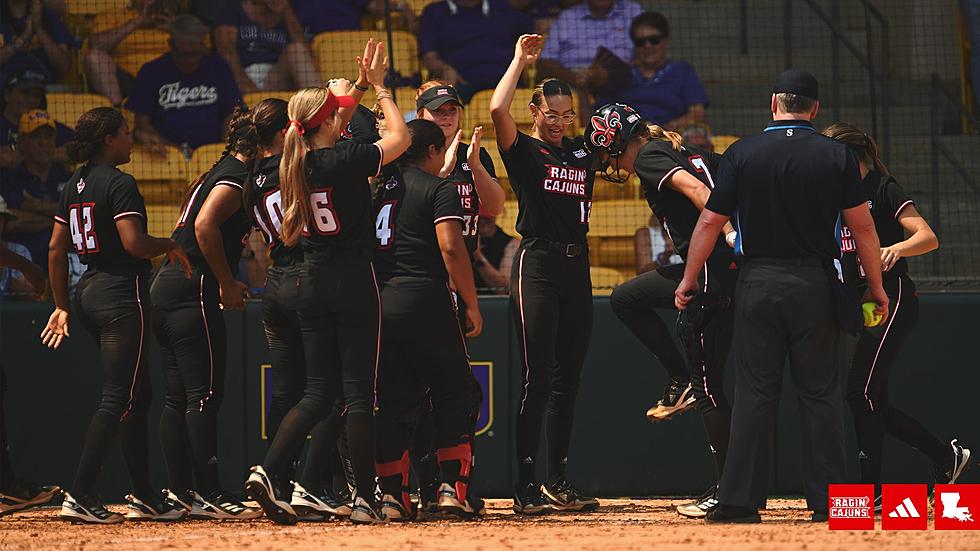 The Ragin' Cajuns Start Regional Play with a Win Against Omaha 