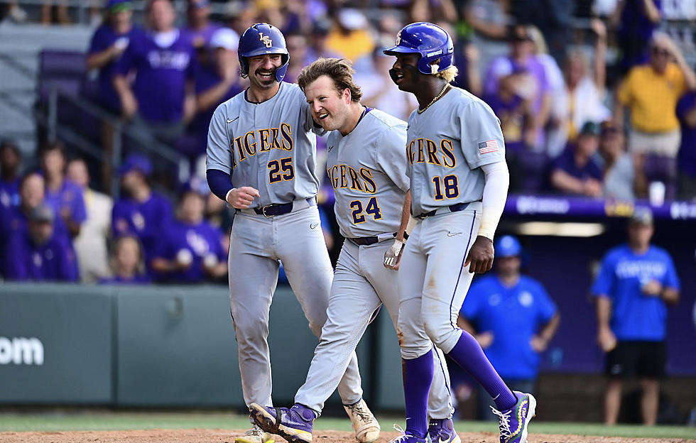 LSU Defeats Kentucky to Advance to Their 19th College World Series