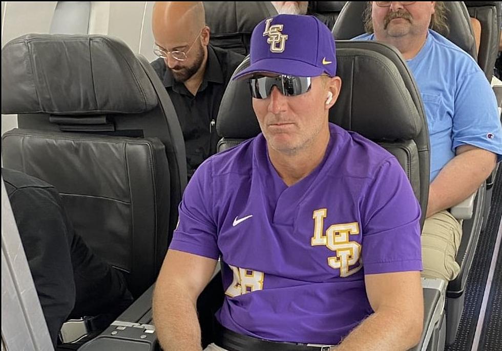 SEC Network Broadcaster Pays Up After Betting Against LSU in College World Series