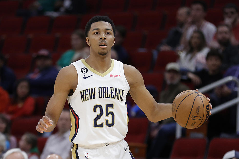 New Orleans Pelicans Forward Trey Murphy Suffers a Knee Injury