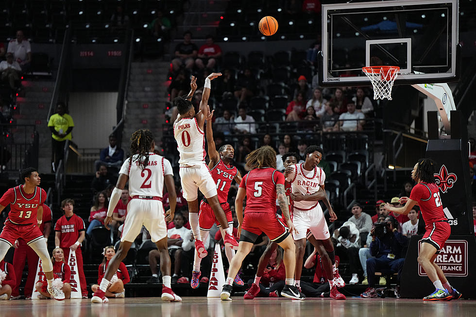 Louisiana Ragin&#8217; Cajuns Set School Record with 18 Three-Pointers in 107-56 Victory