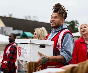 New Orleans Saints Safety Tyrann Mathieu Gives Back for the Holidays