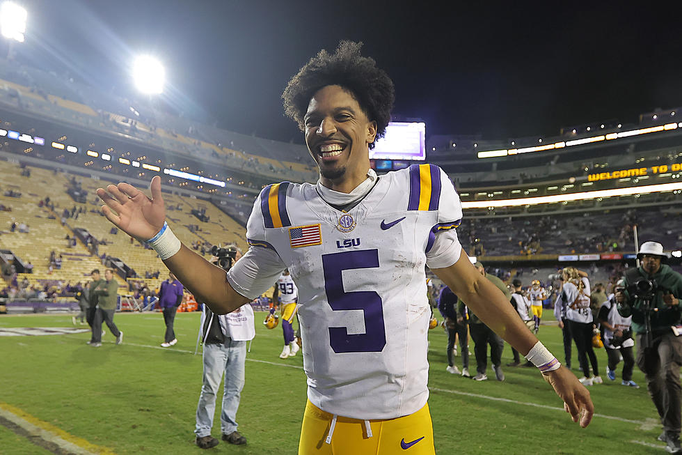 LSU Tigers Jayden Daniels Invited to College All-Star Game-VIDEO