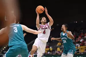 Former Ragin’ Cajun Kobe Julien Announces He’s Transferring to...