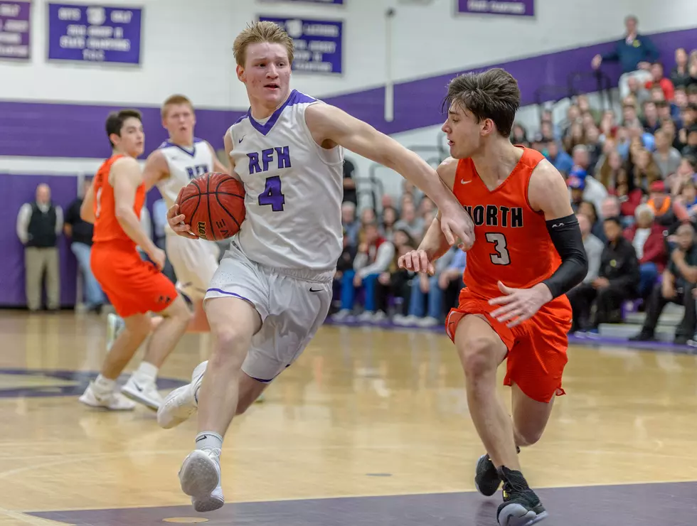 Boys Basketball &#8211; Rumson Survives Scare vs. Midd. North to Win 17th Straight, Reach SCT Quarters