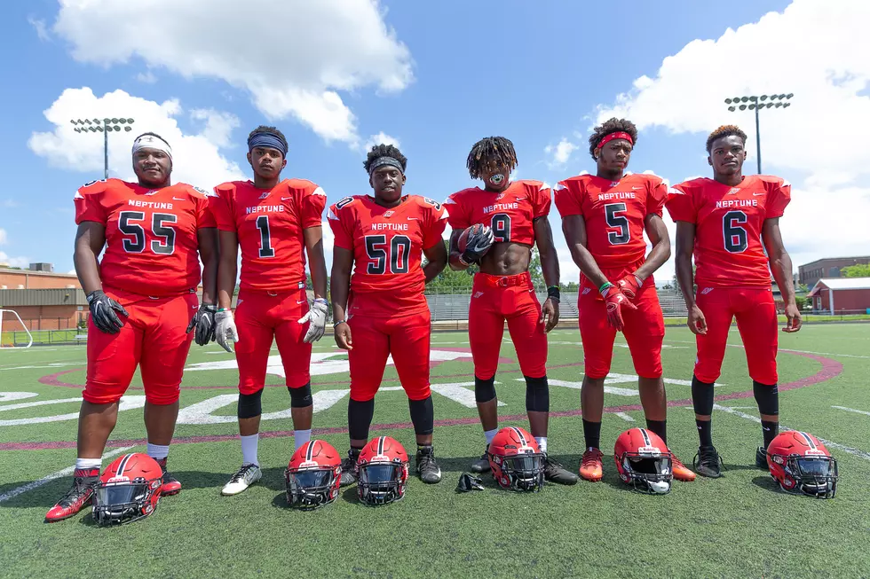 New Motivation: 2018 Neptune Football Preview