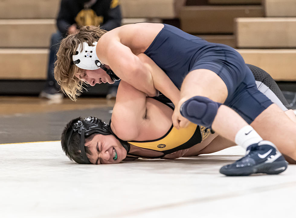 Howell's Hunter Mays Dominates to win Region Title