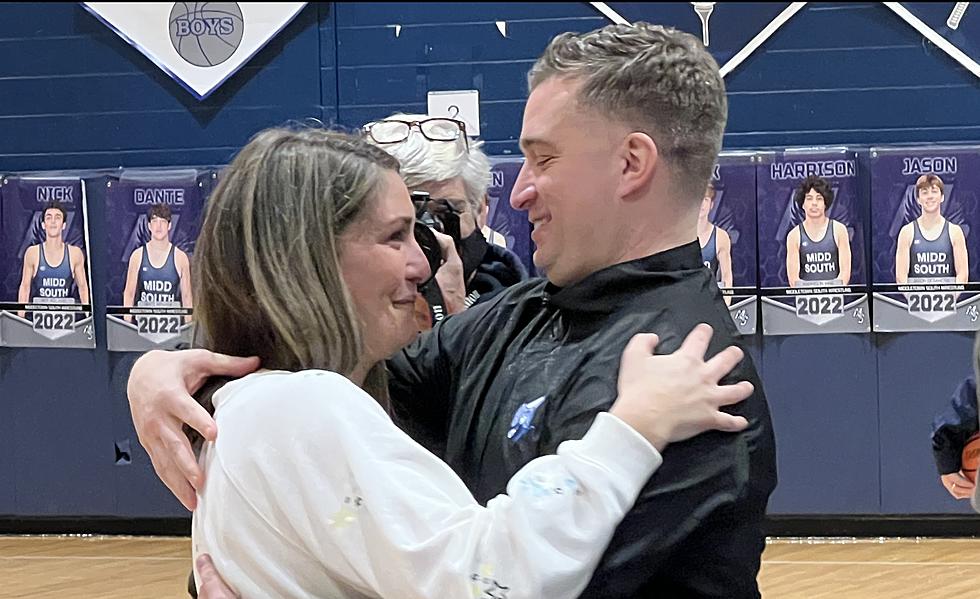 Girls Basketball &#8211; Manasquan Wins Classic Over Holmdel As Husband-and-Wife Coaches Square Off