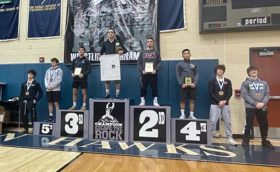 St. John Vianney&#8217;s Anthony Knox and Jasaiah Queen, Southern&#8217;s Matt Henrich claim Escape the Rock wrestling titles