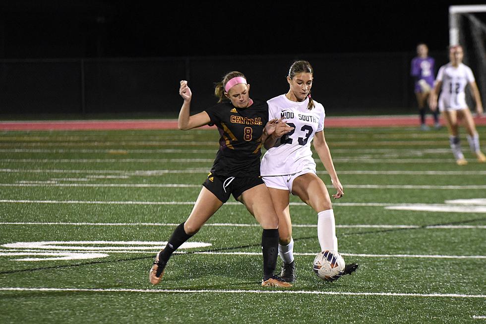 Girls Soccer &#8211; Goalkeeping, Defense Lift Middletown South into First Shore Conference Final Since 1998