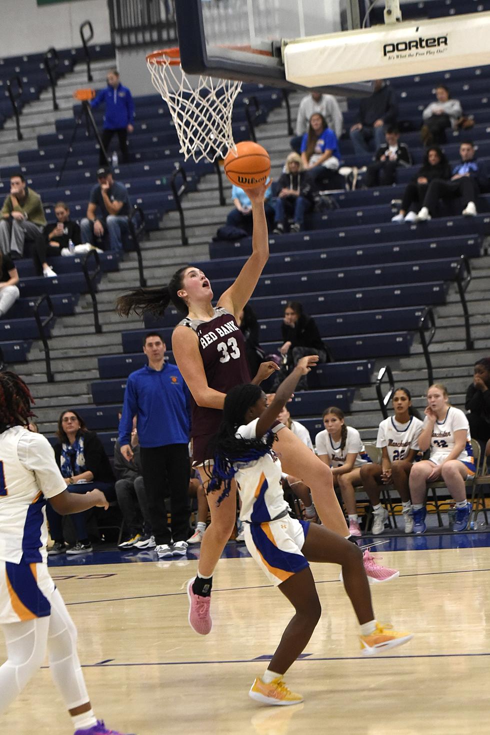 Girls Basketball &#8211; Red Bank Regional Holds Off Wall to Win Their First WOBM Christmas Classic 54-51