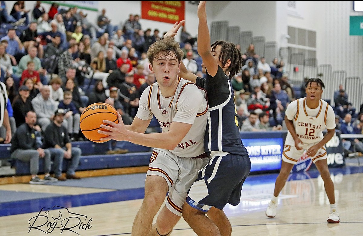 Central Regional Dominates with Impressive Offense in 64-49 Win Over Toms River North