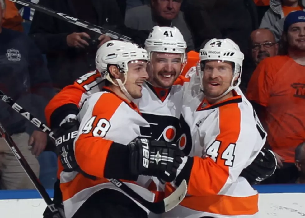 Flyers Rally For Win Over Islanders