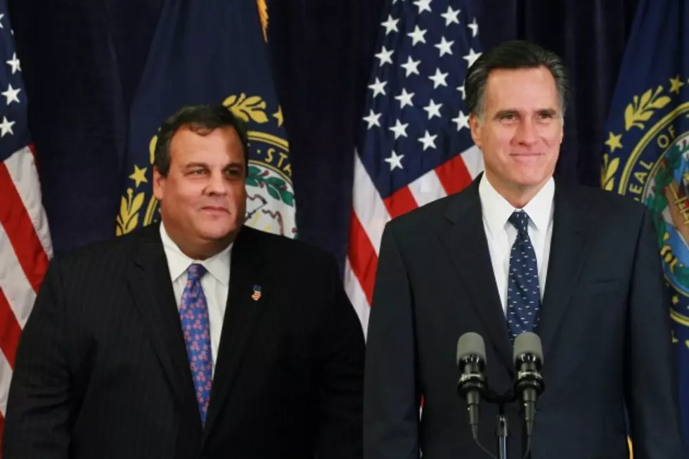 Christie To Campaign For Romney In Iowa