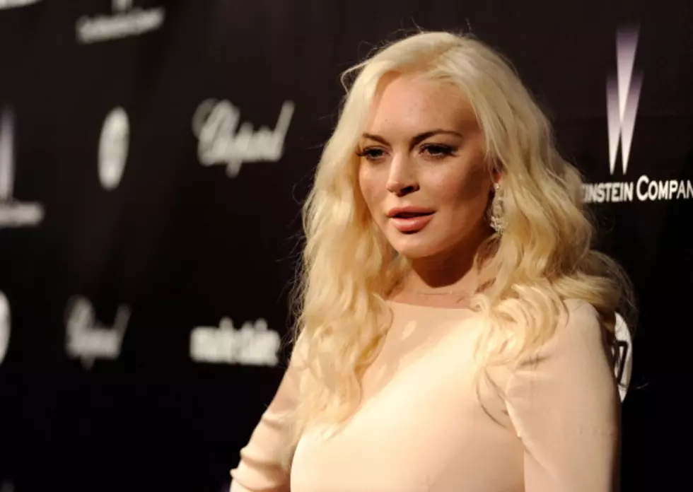 Lindsay Lohan Hits Pedestrian In New York [VIDEO]