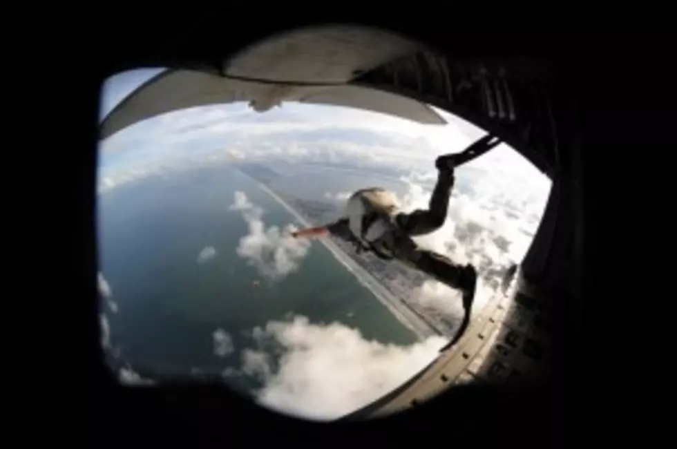 Man To Free Fall From 120,000 Feet [VIDEO]