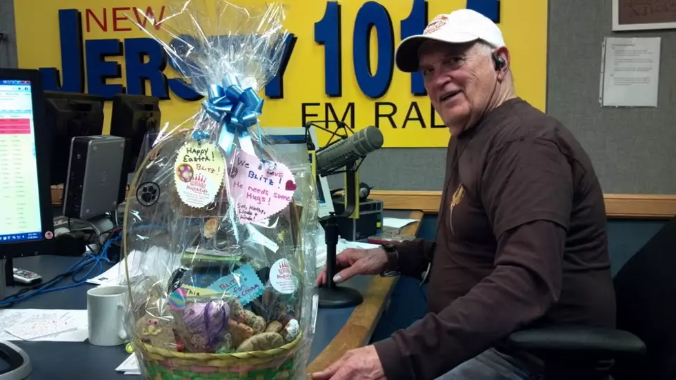 Jim Gearhart Receives a Nice Surprise for His Dog Blitz!