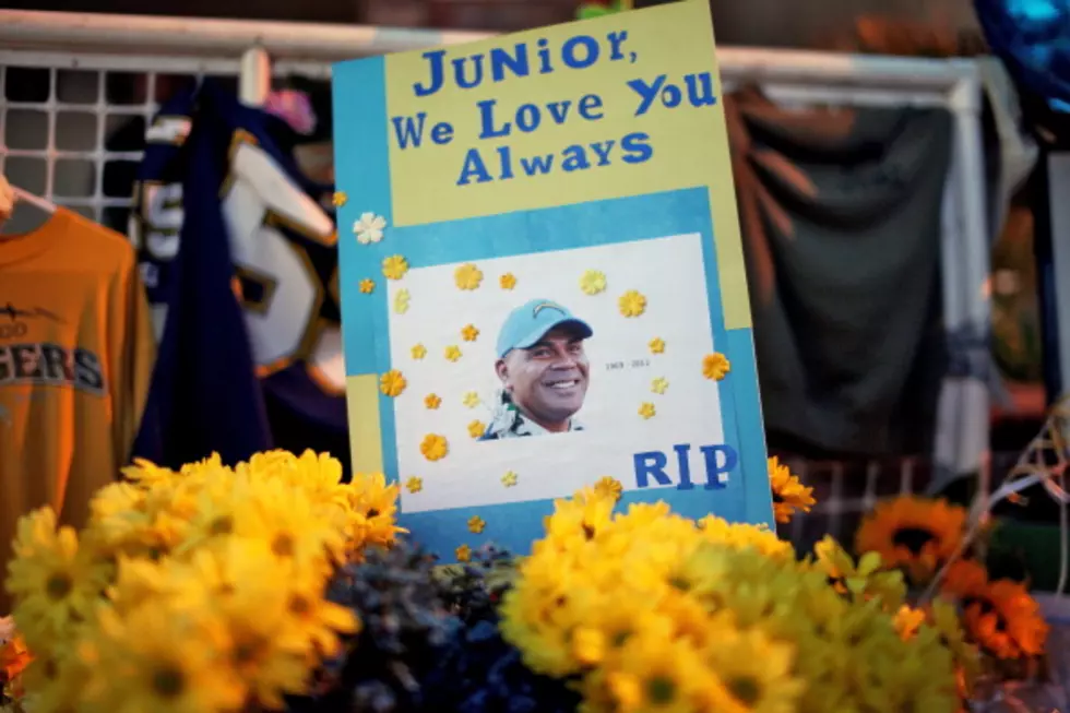 Seau’s Death Ruled A Suicide As NFL Hit With Another Lawsuit [VIDEO]