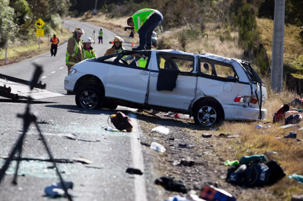 Report Concludes Seatbelts Could Have Prevented 3 Boston U Deaths In New Zealand