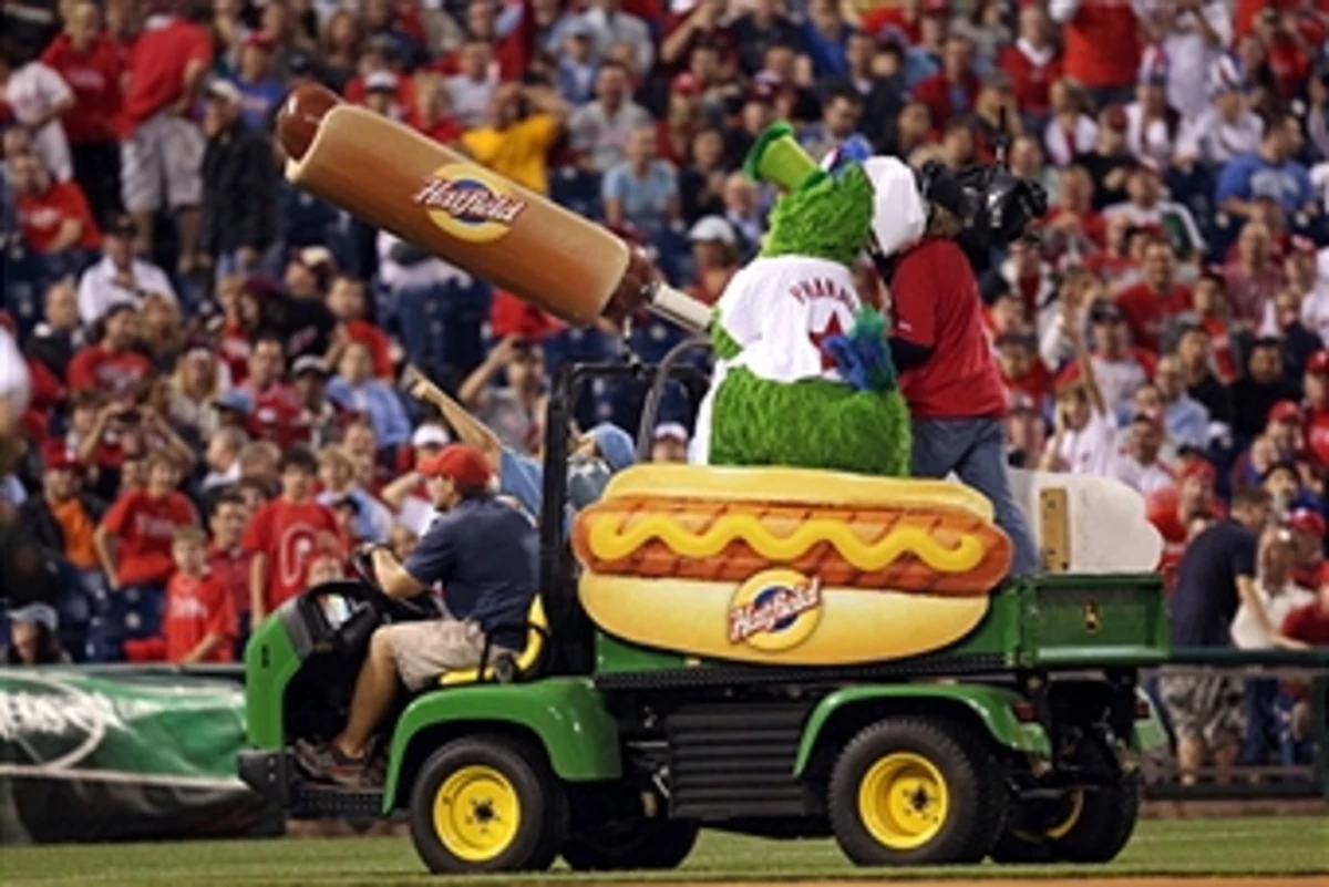 Phillies Fan Suffers Injuries From Phillie Phanatic's Hot Dog Cannon