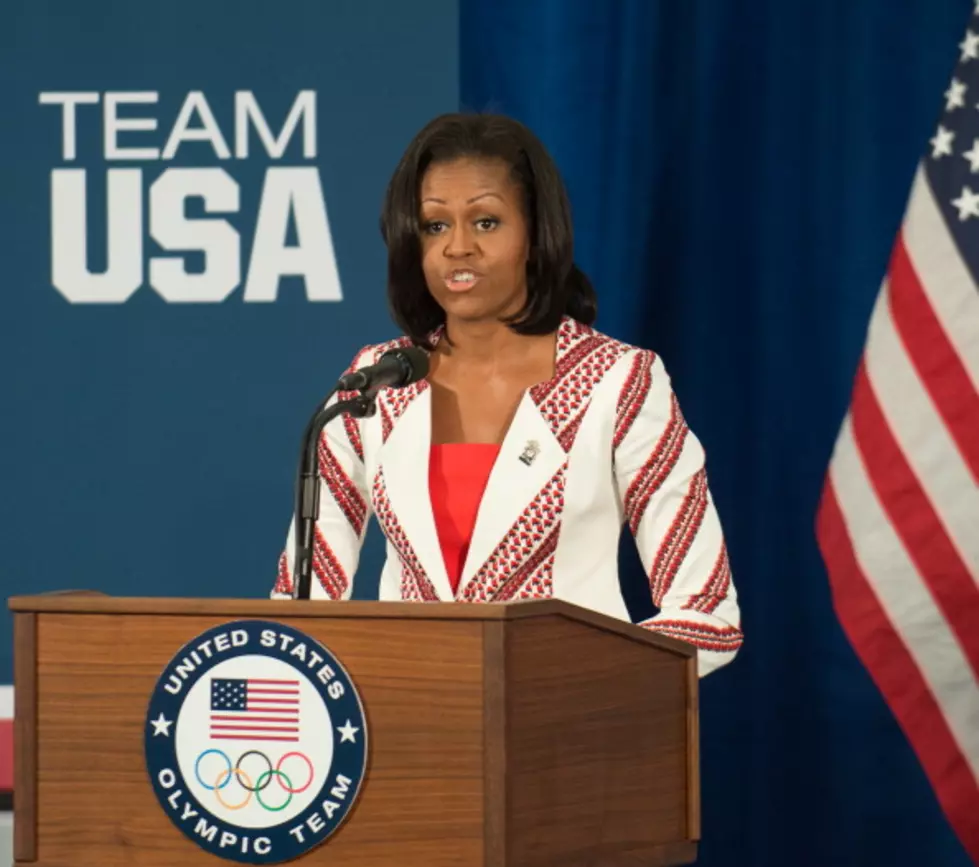 Michelle Obama Greets US Athletes In London [VIDEO]