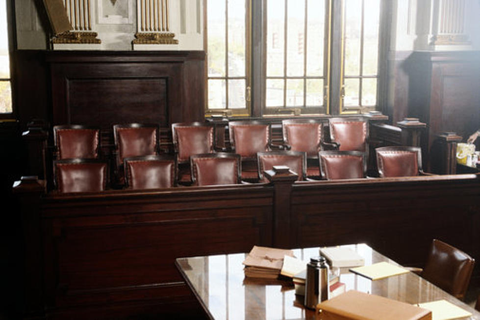 10 of the Most Outrageous Lawsuits – Would You Sue? [POLL]