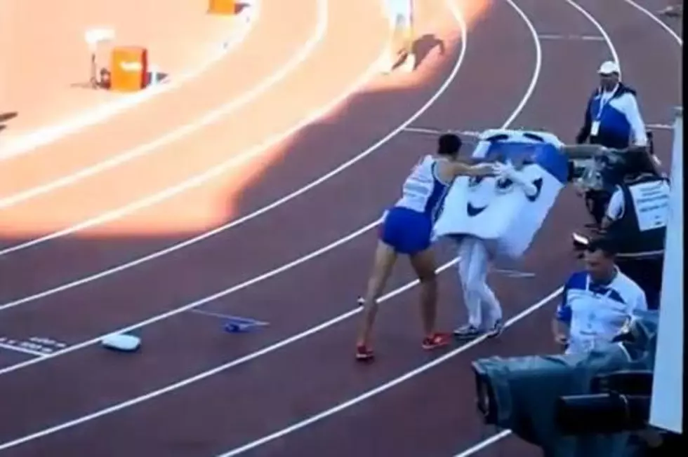 Athlete Shoves Mascot After Race &#8211; Should He Be Punished? [VIDEO/POLL]
