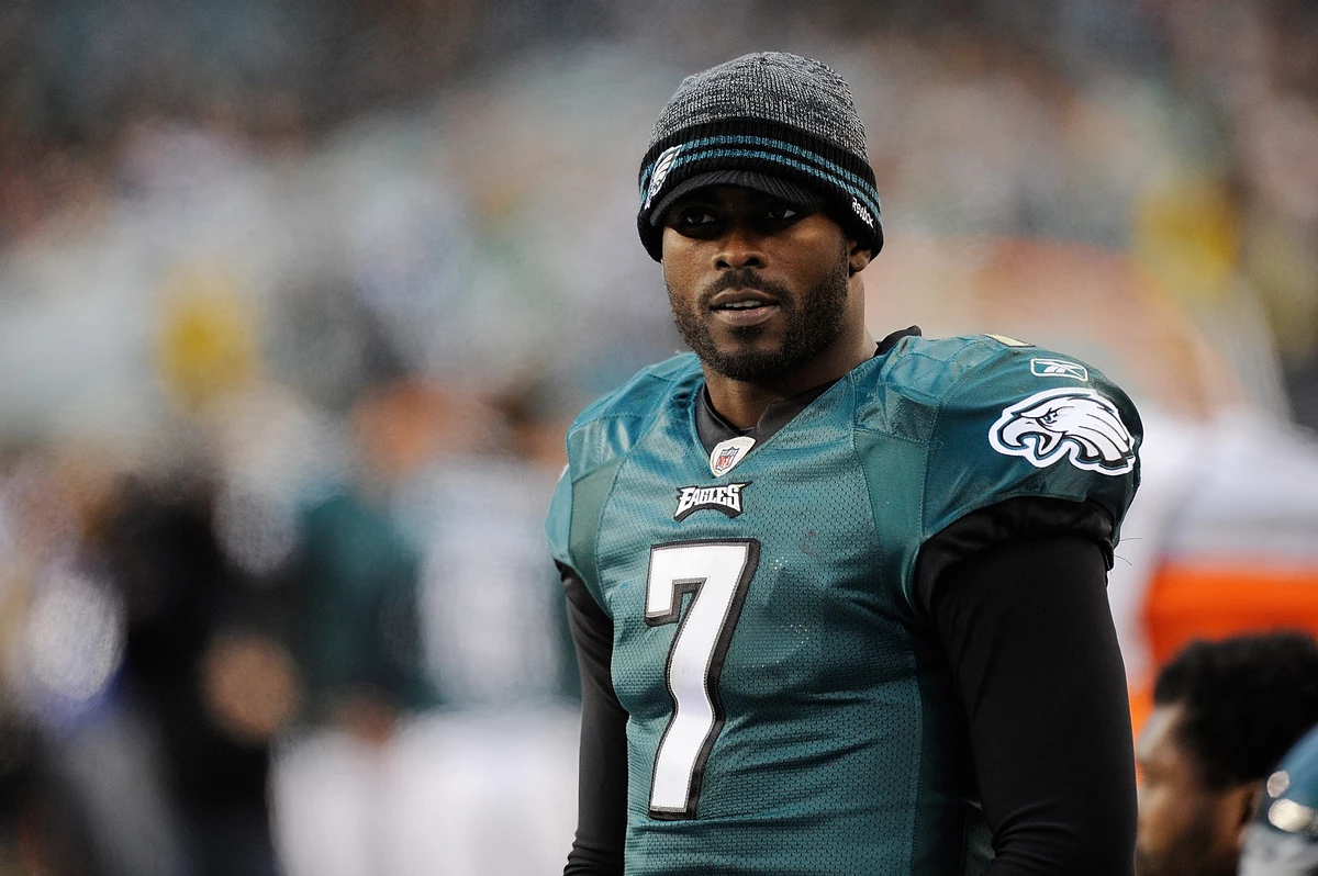 Michael Vick Admits Studying Dogs More Than His Playbook [VIDEO]