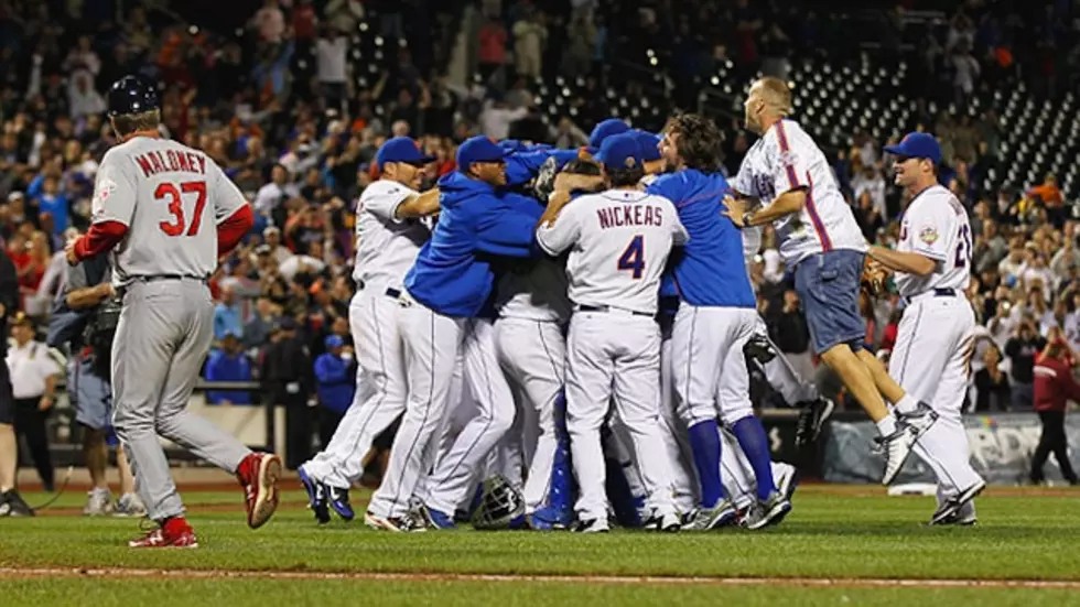 Fan Fined For Running Onto Field After Mets’ No-Hitter