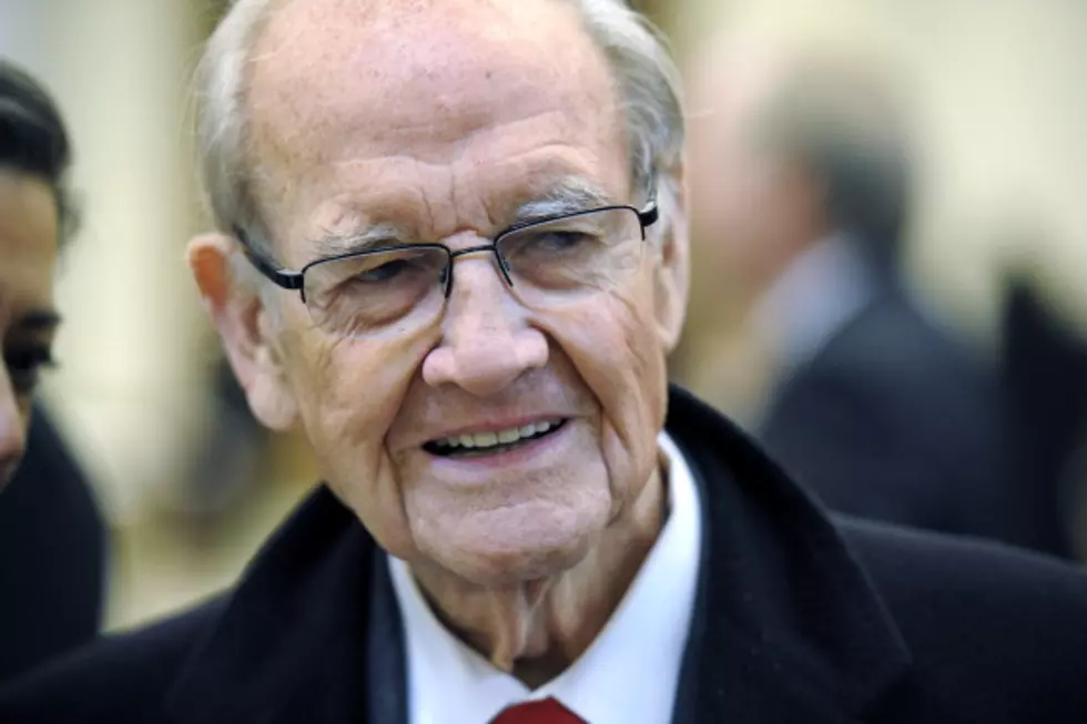 George McGovern Dead At Age 90 [VIDEO]