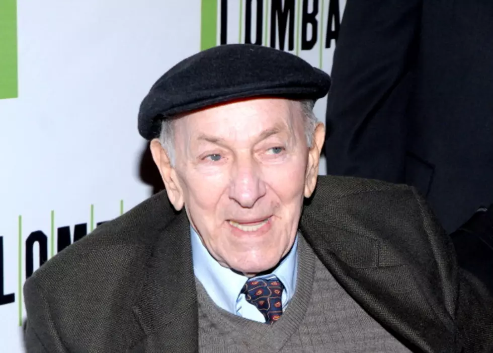 Jack Klugman Dies At Age 90 [VIDEO]