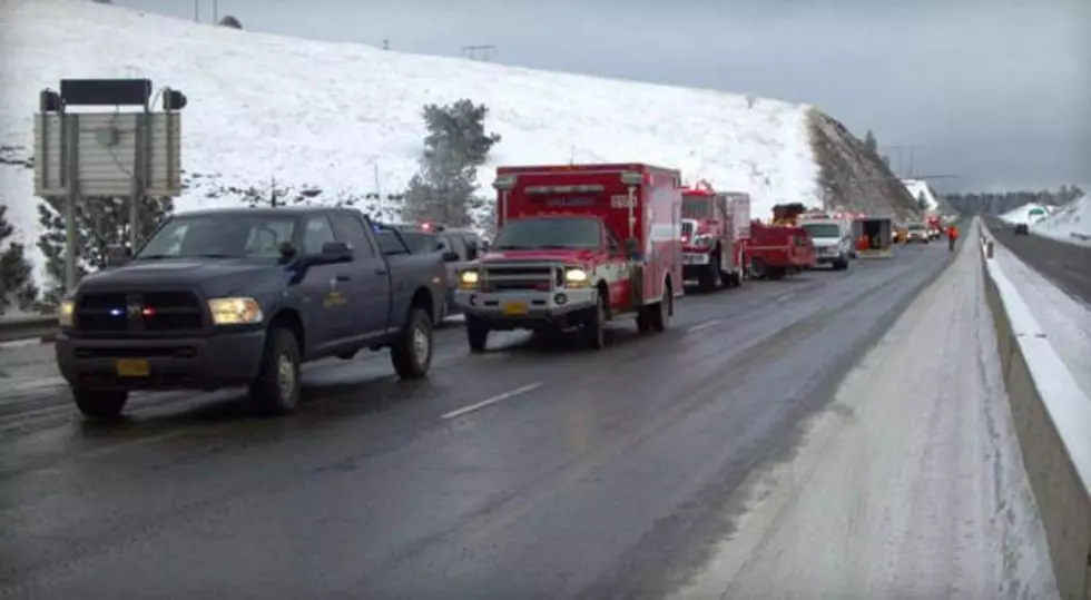 9 Killed In Oregon Tour Bus Crash [VIDEO]