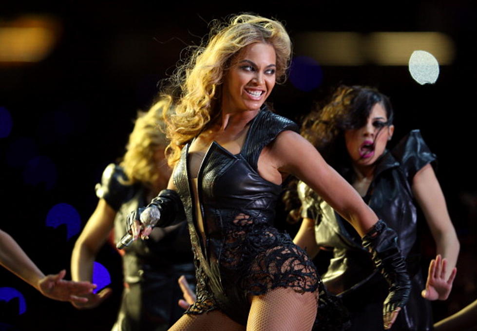 Beyonce Electrifies At Super Bowl Halftime Show [VIDEO]