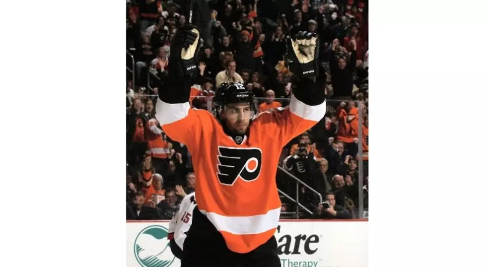 Gagne Scores in Philly Return as Flyers Top Capitals