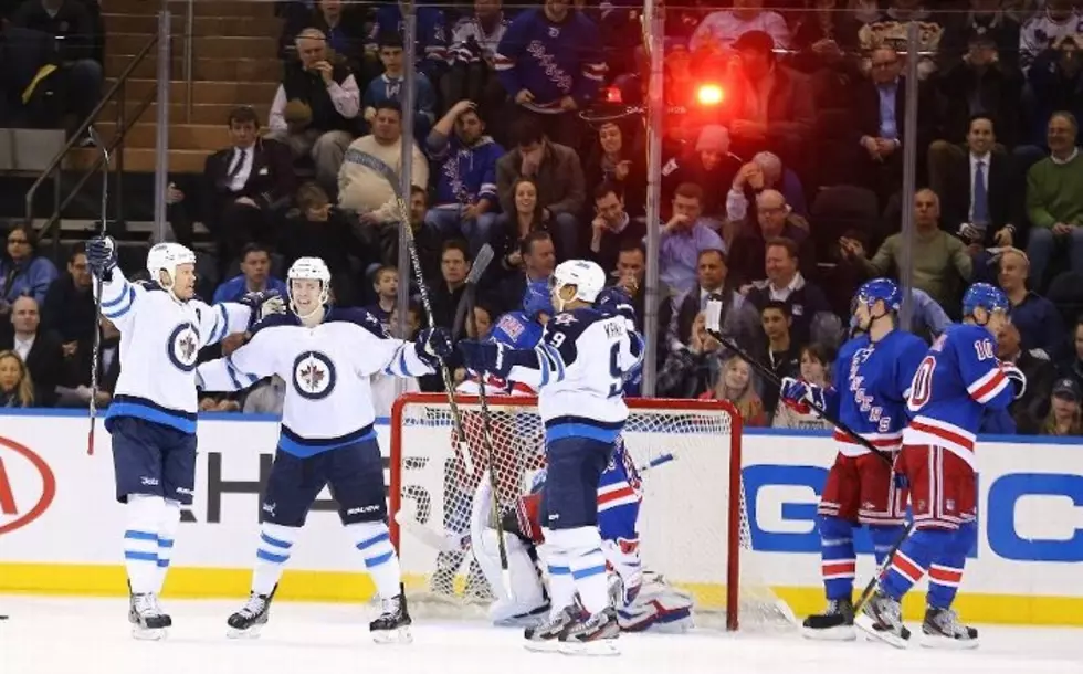 Slumping Rangers Edged By Jets