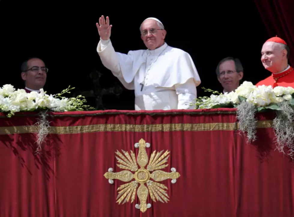 Pope Leads Easter Mass In St. Peter’s Square [VIDEO]