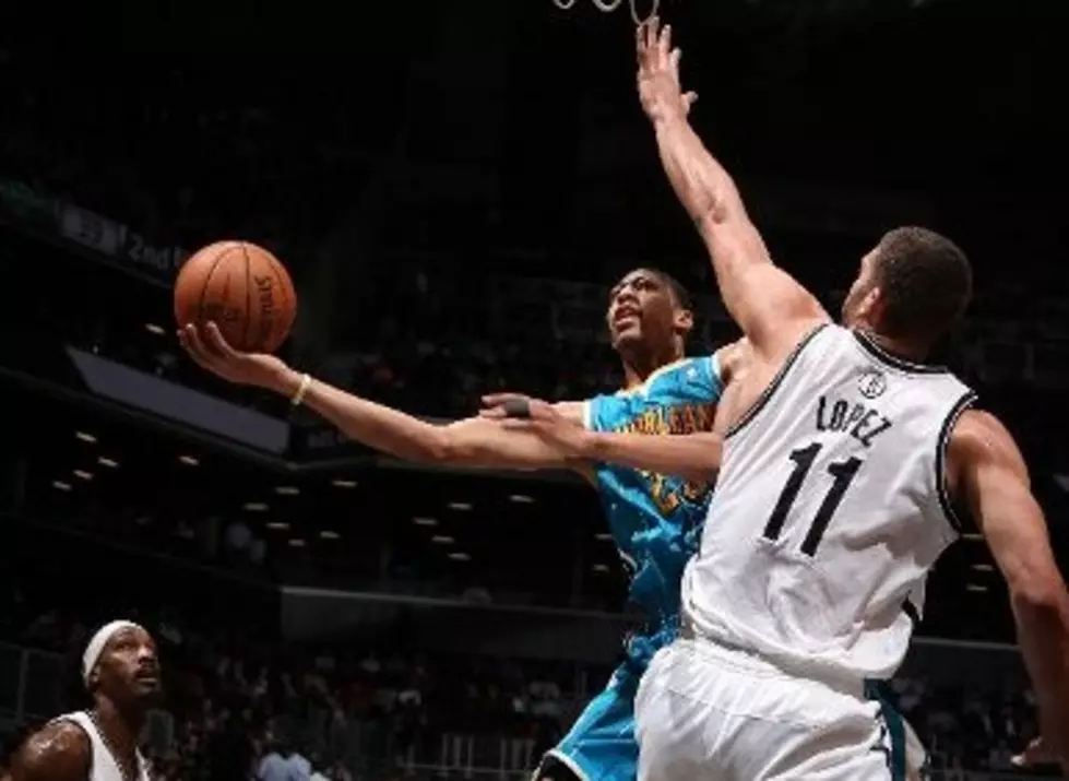 Lopez Leads Nets Over Hornets