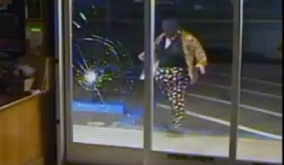Guy Hilariously Attempts to Break Into a Gas Station, Fails [VIDEO]