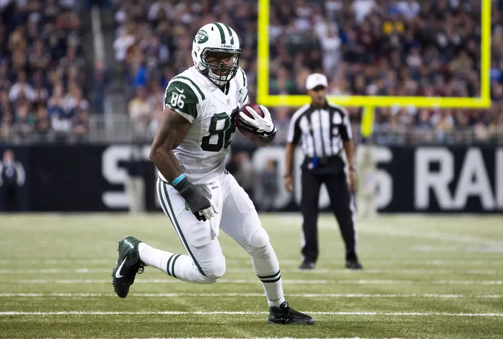 TE Cumberland Signs Tender Offer With Jets