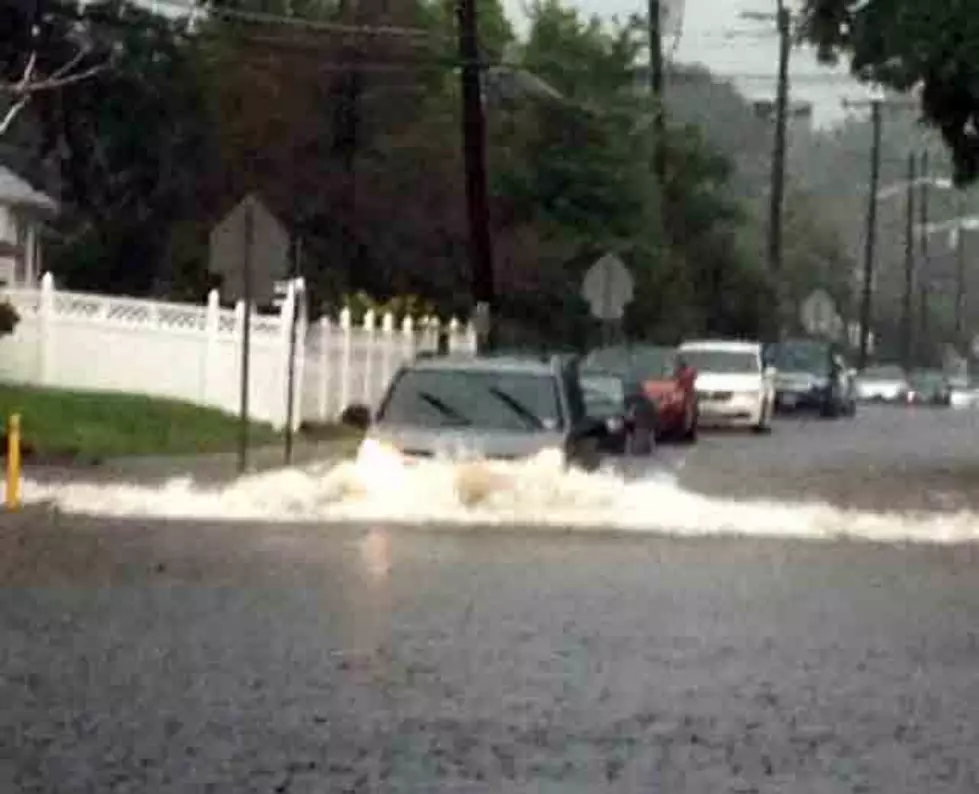 Strong Thunderstorms Cross New Jersey