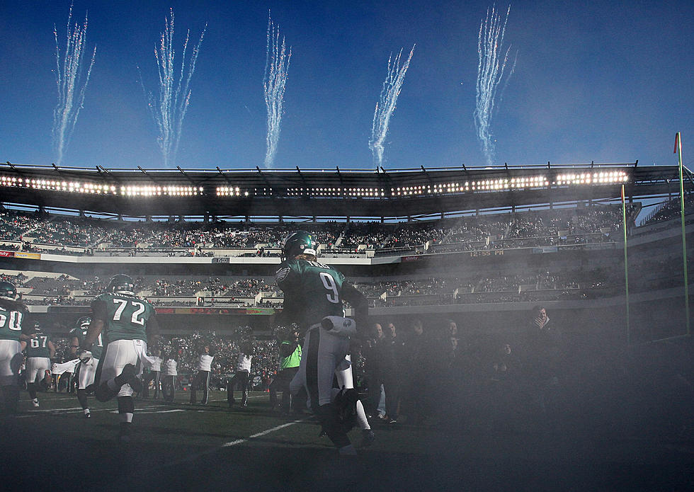 Philadelphia Eagles Unveil New Stadium Food – What’s Your Favorite Food on Gameday?