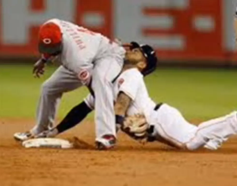 Houston Astros Jonathan Villar Commits Unfortunate Butt Slide [VIDEO]