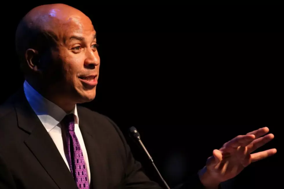 Booker To Perform Gay Weddings