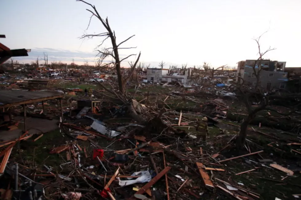 Storms Sweep Across Midwest, Kill 6 in Illinois